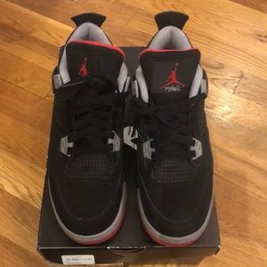 Jordan 4 retro